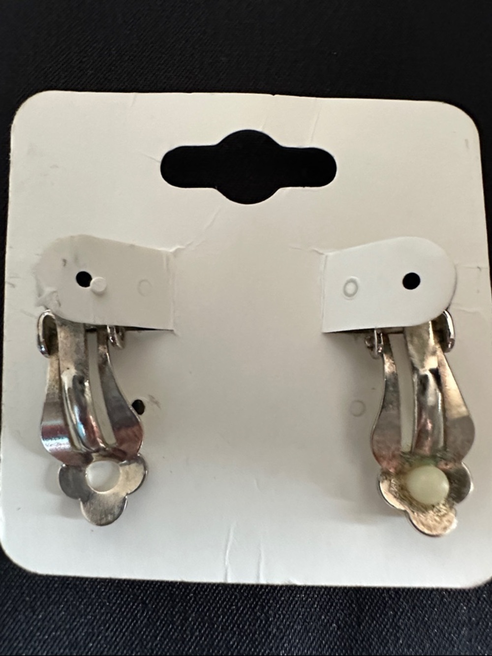 Clip earrings EUC silvertone & cat’s eye acrylic stones. Priced PER or bundle - Picture 7 of 9
